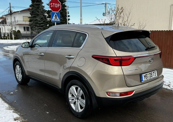 Kia Sportage cena 75900 przebieg: 67000, rok produkcji 2016 z Rzeszów małe 172